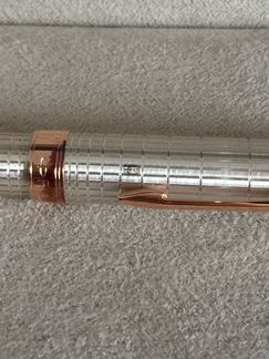 Ручка Parker серебряная с позолотой роллер