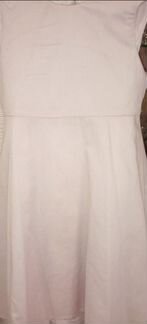 Платье фирмы Акула, в отличном состоянии