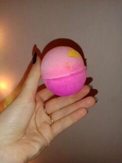 Бомбочка lush для ванны