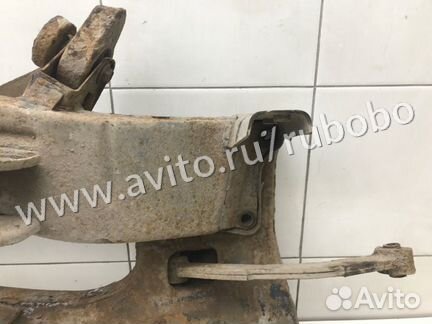 Подрамник задний Mitsubishi Outlander 1 4G69 2003